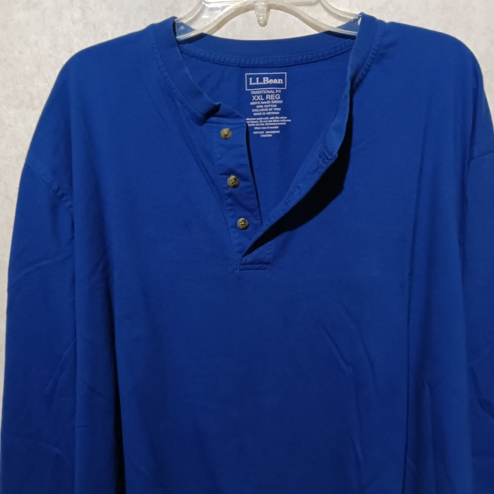 L.L. Bean Traditional Fit cobalt blue size XXL regular 100% cotton